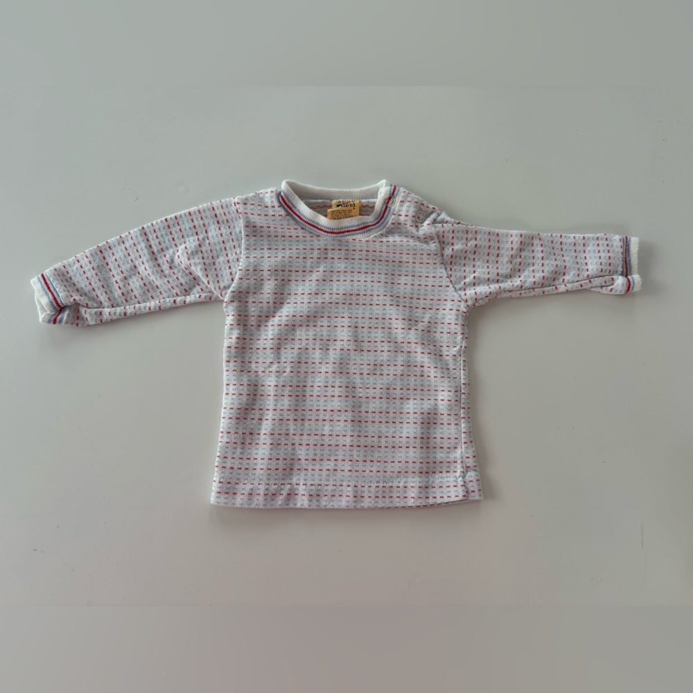 Vintage Carters Long Sleeve White Shirt with red and blue dots size 9 months